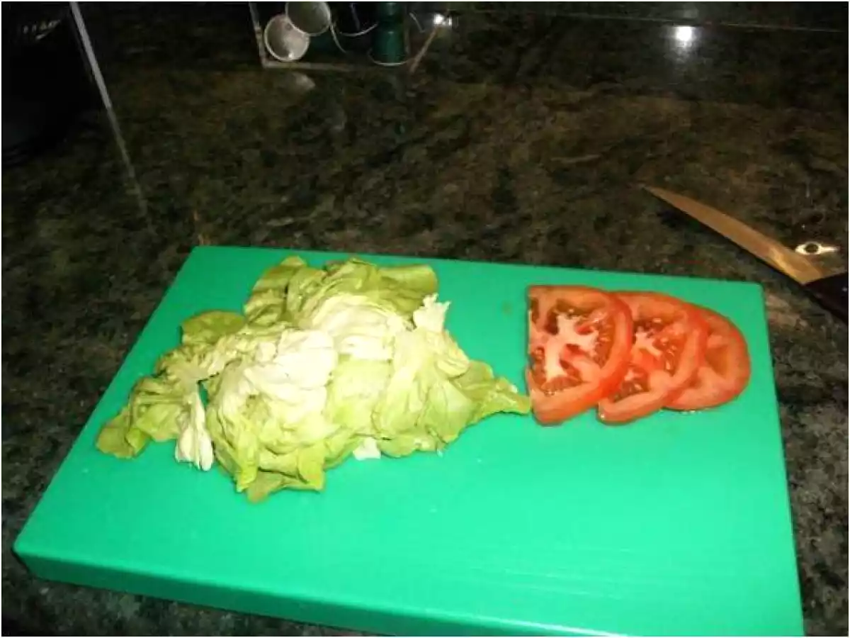 SANDWICH VEGETAL CON HUEVO - foto 2