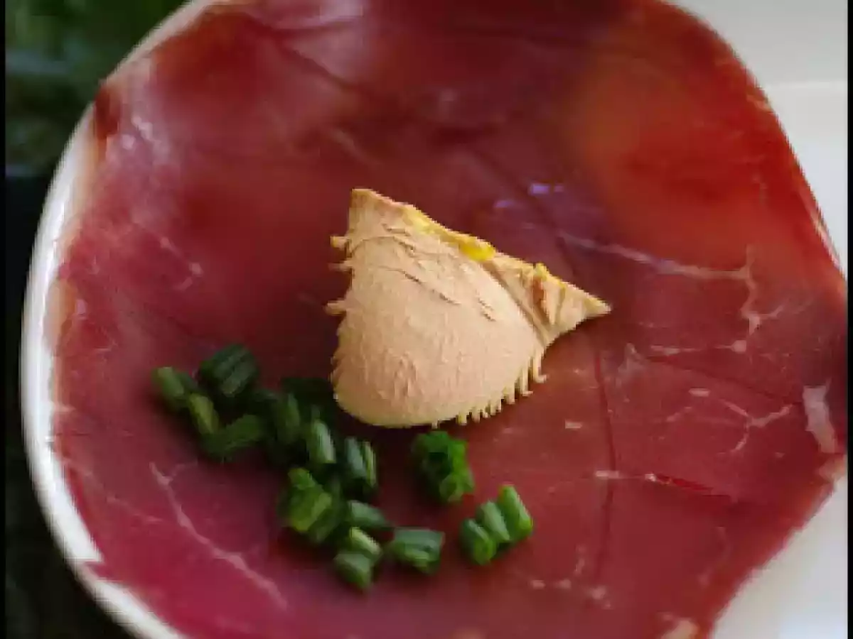 Saquitos de bresaola