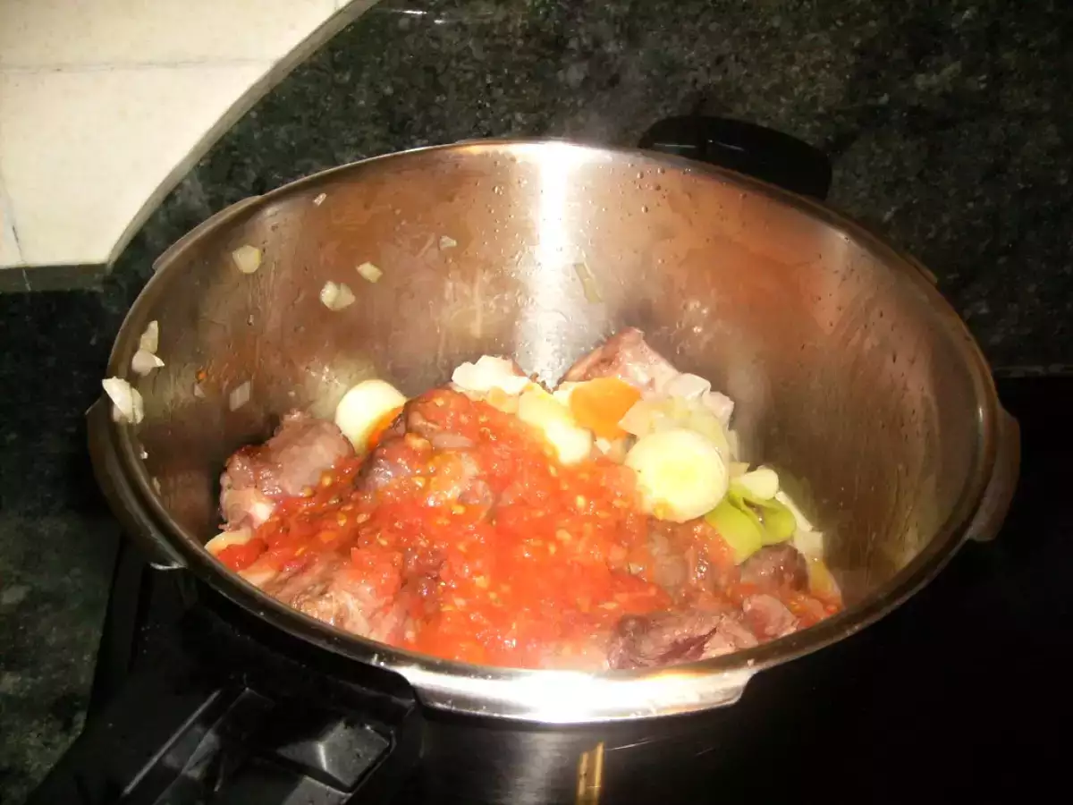 Saquitos de rabo de toro - foto 4