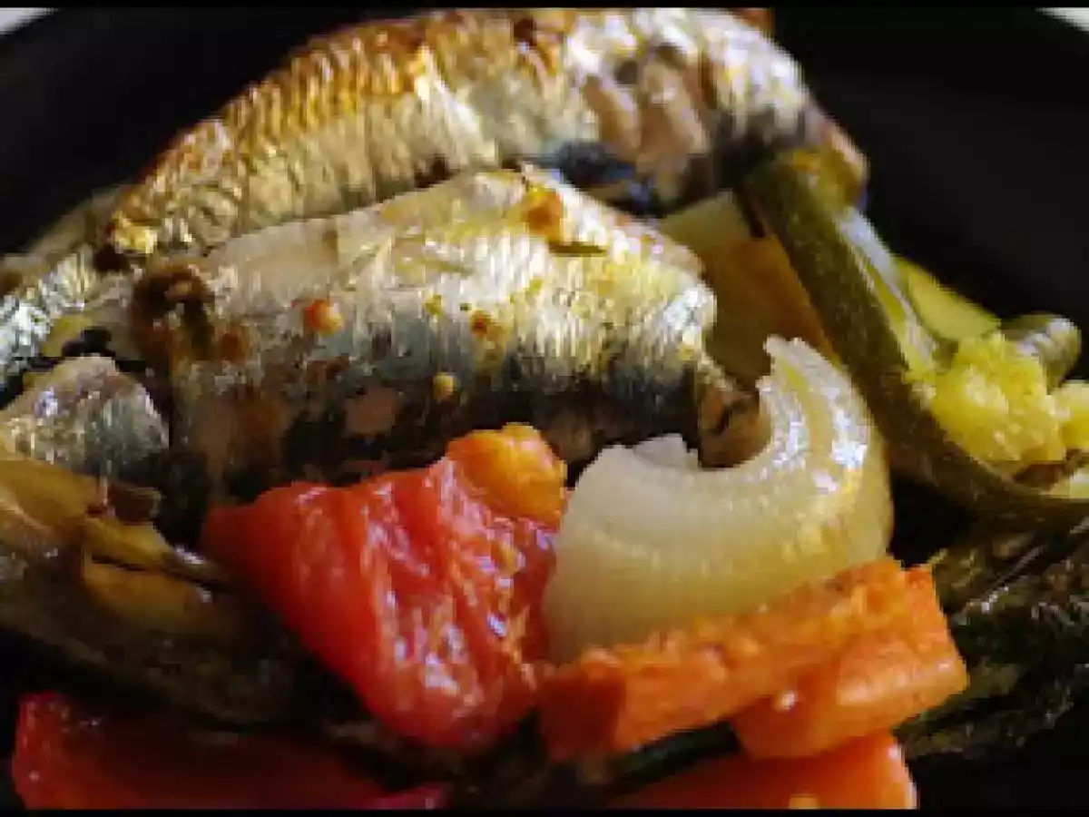 Sardinas con verduras al horno