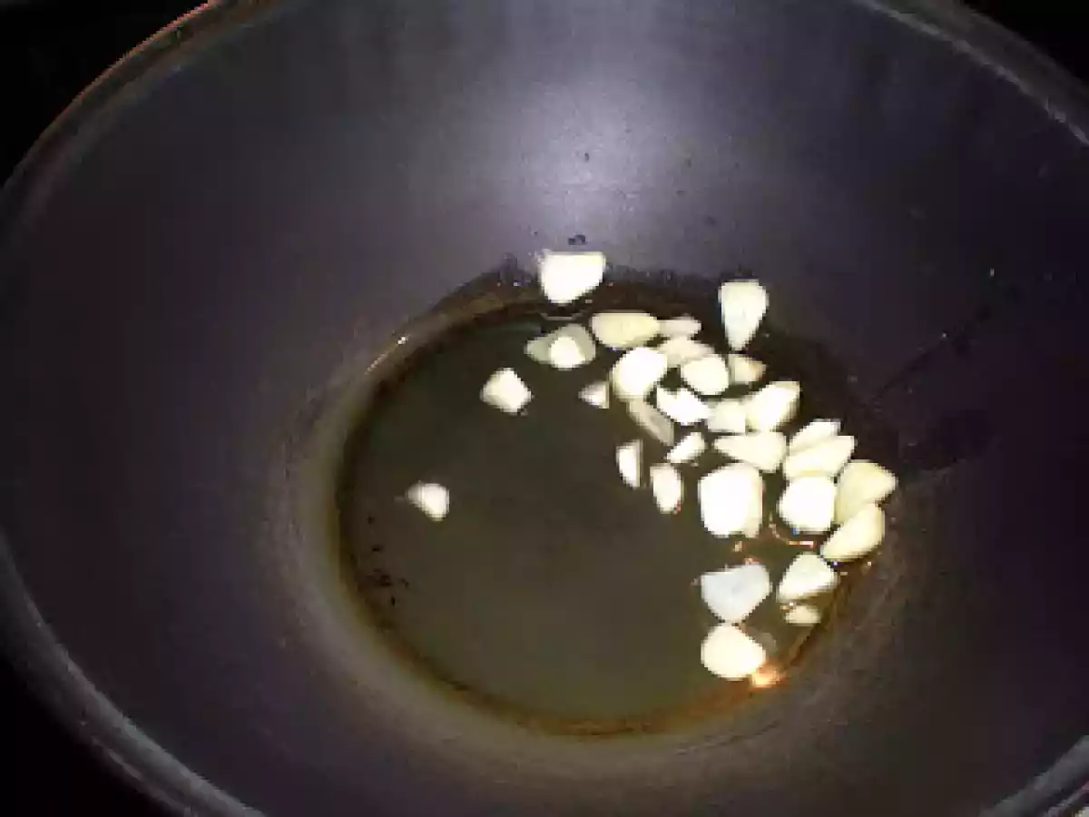 Sartén de salmón con gulas - foto 4