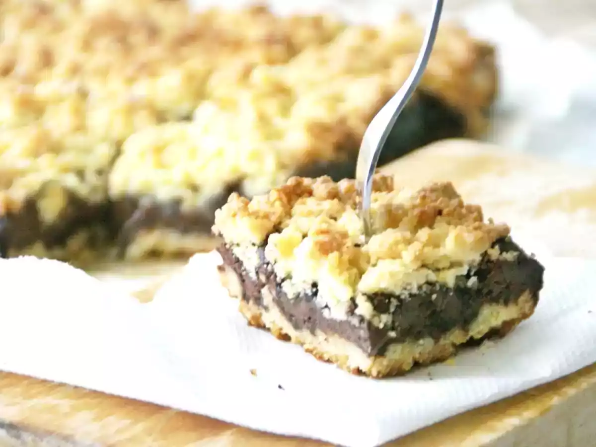 Sbrisolona con crema de chocolate