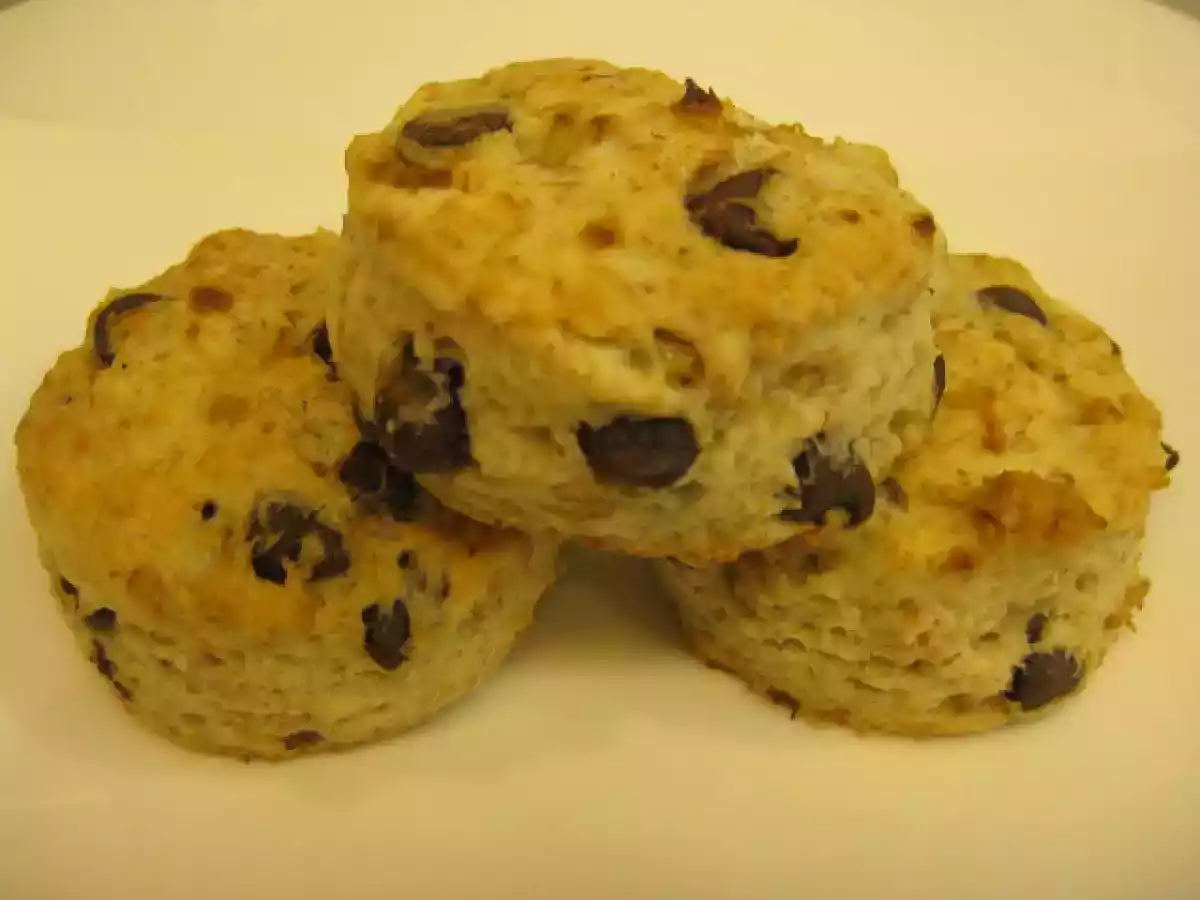 Scones de plátano y chocolate