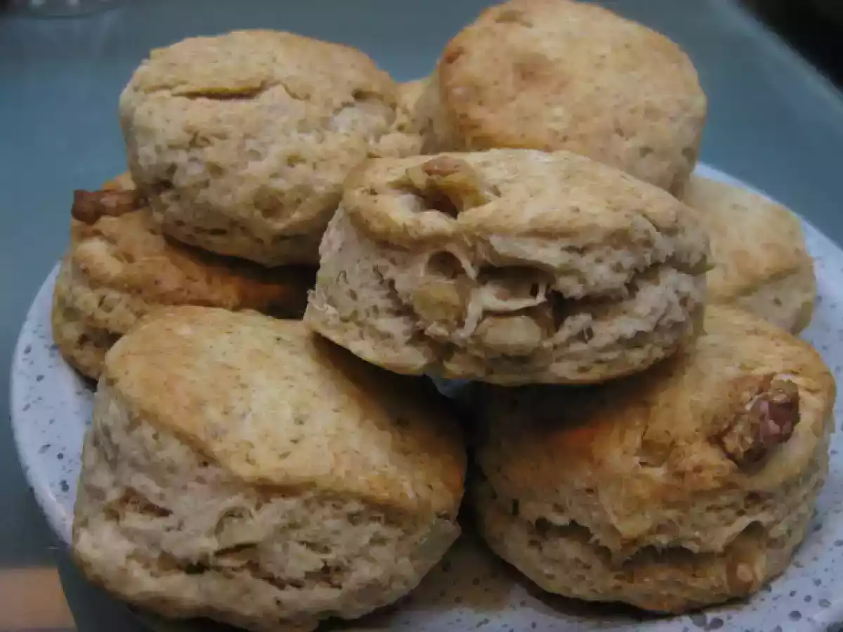 Scones integrales con nueces