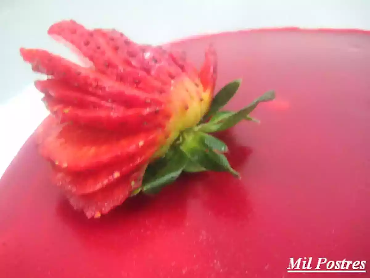 Semifrío de fresas - foto 2