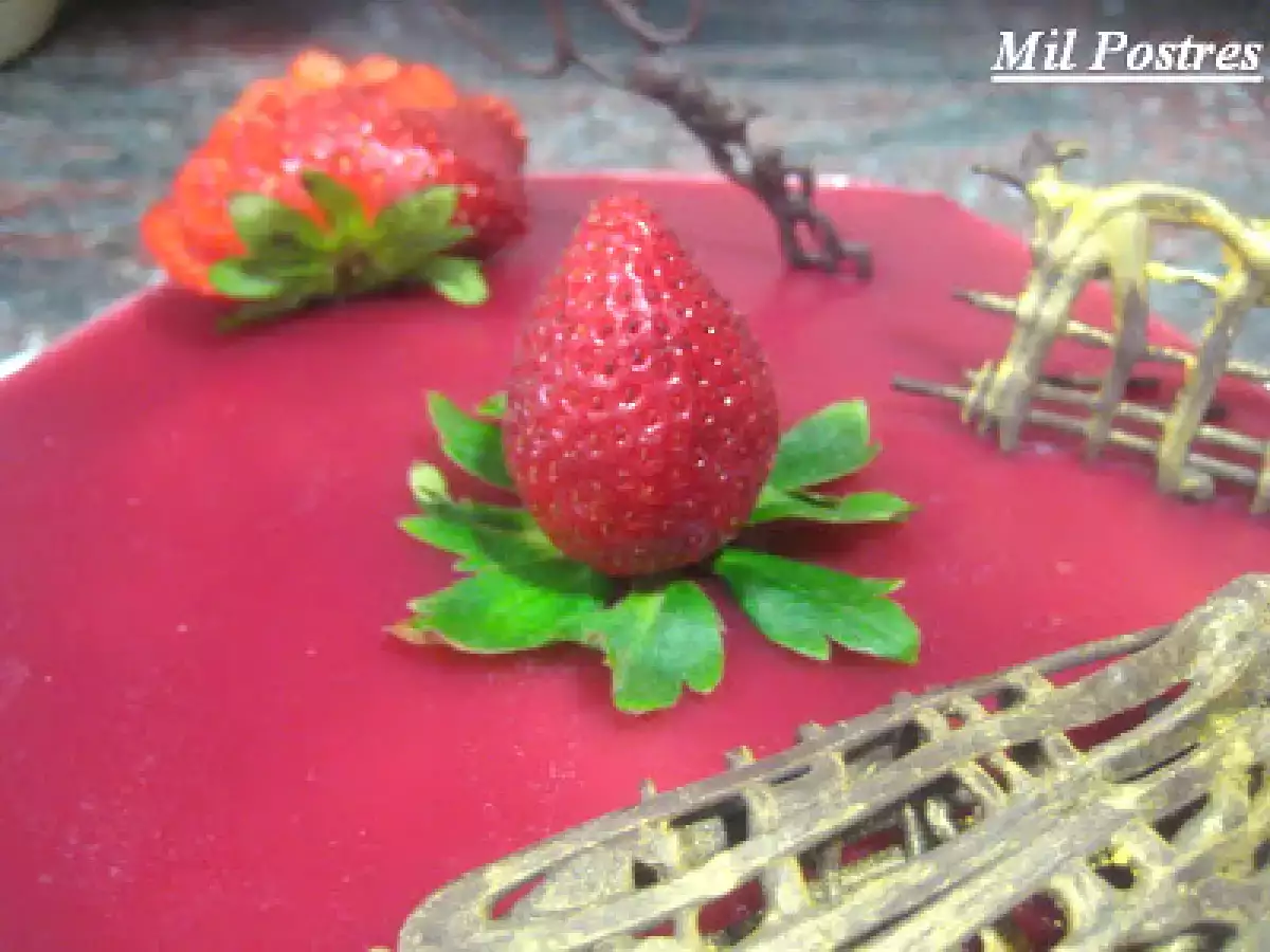 Semifrío de frutas del bosque - foto 5