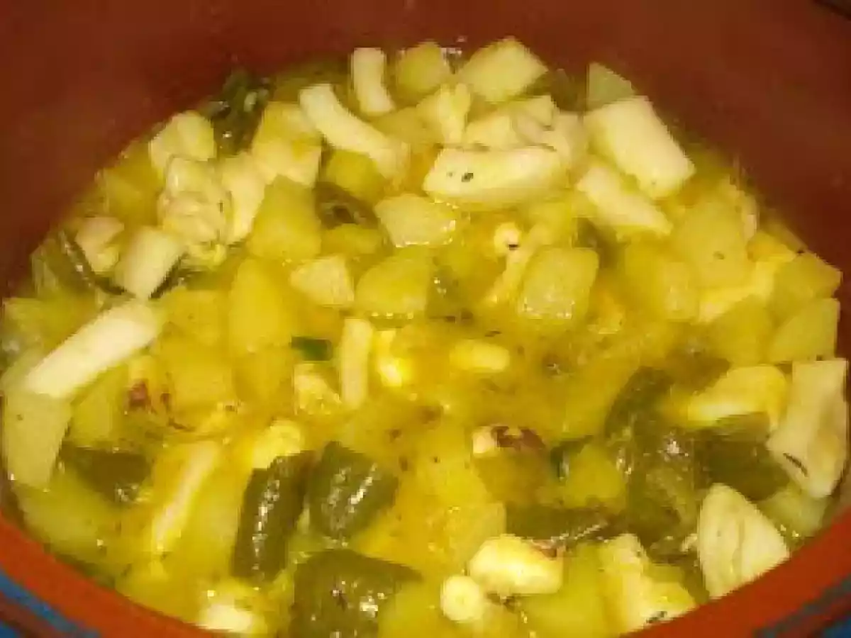 Sepia con patatas y pimientos - foto 5