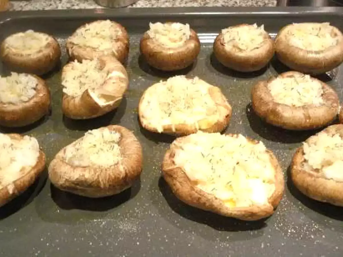 Setas rellenas de bacalao - foto 2