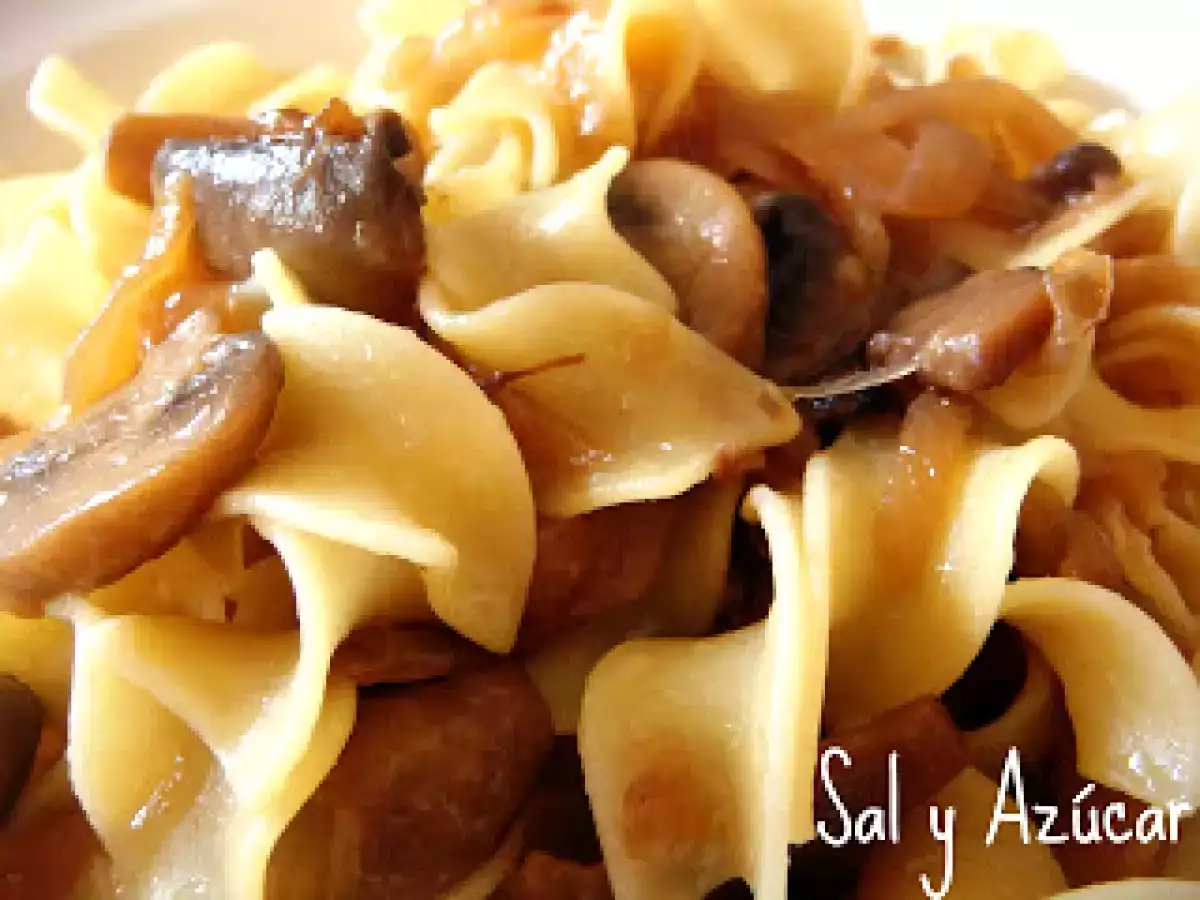 SEVILLANAS CON CEBOLLA Y CHAMPIÑONES - foto 2