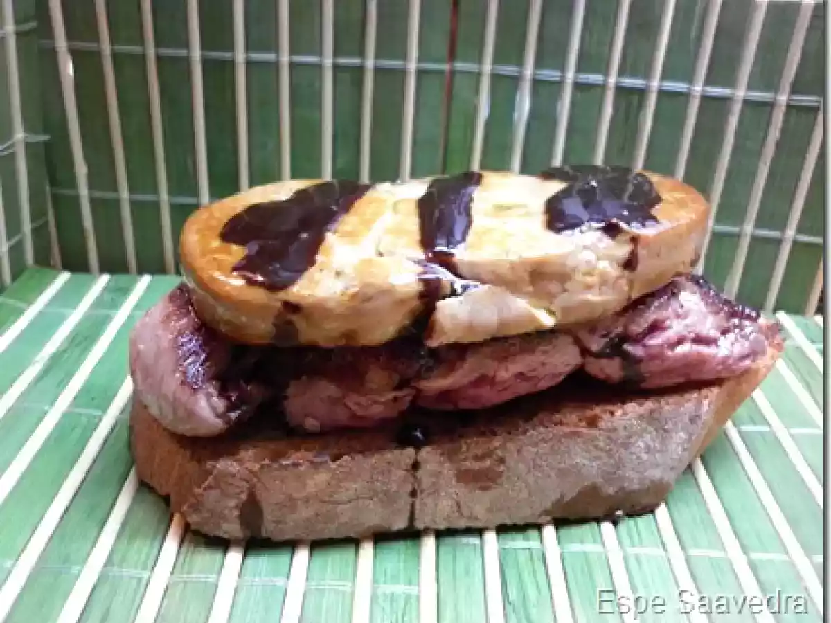 Solomillo con foie al chocolate