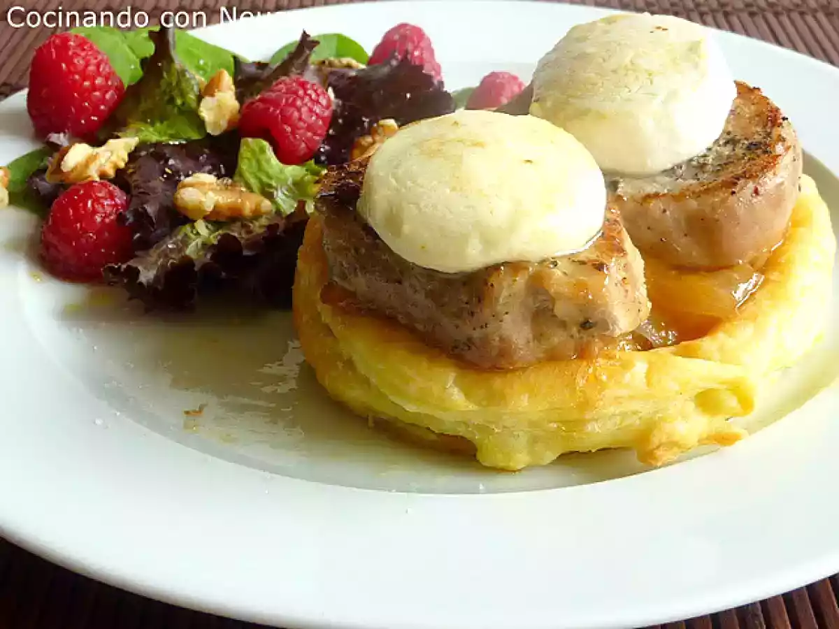 Solomillo con hojaldre y cebolla caramelizada