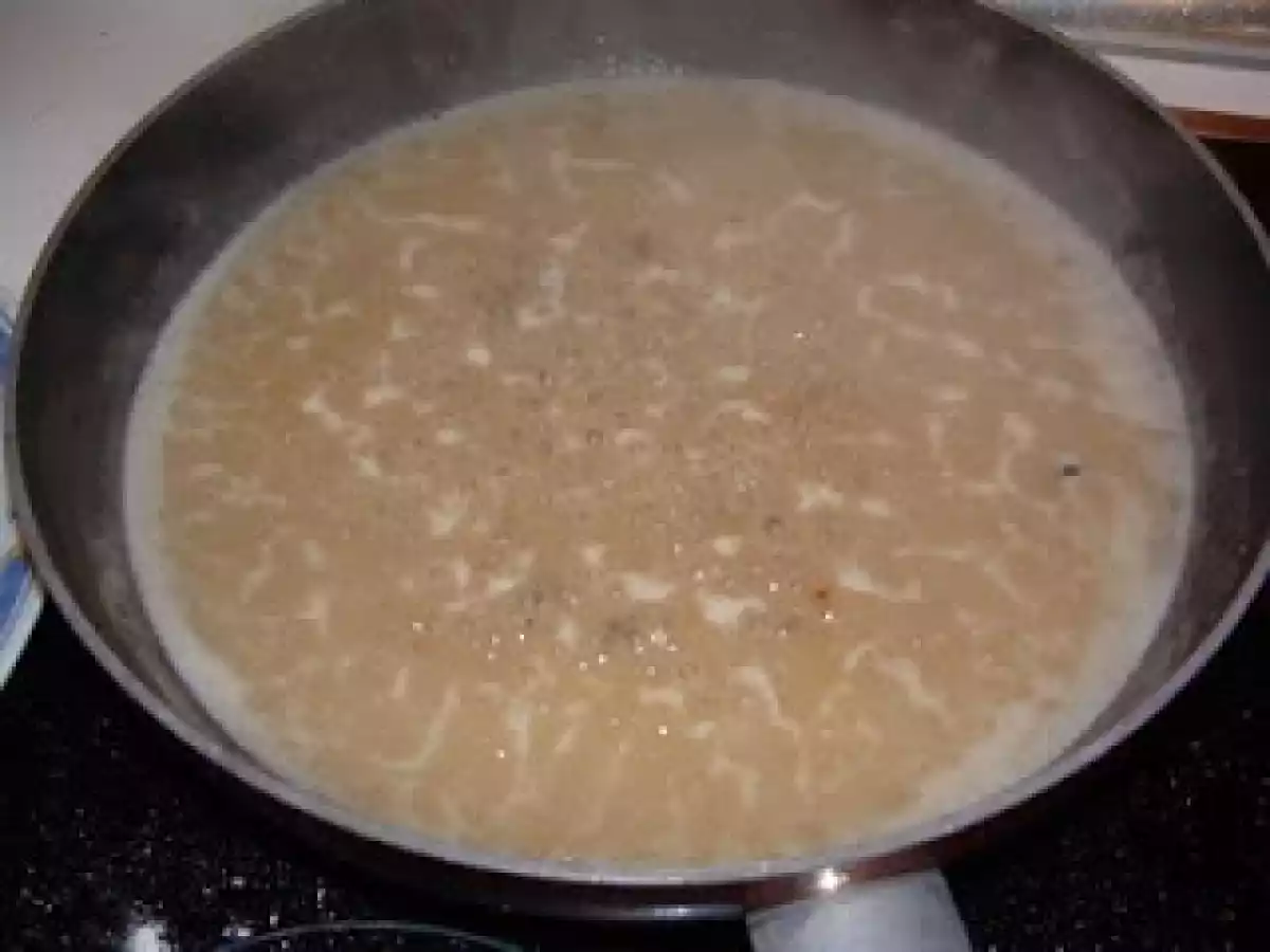 SOLOMILLO CON SALSA A LA PIMIENTA NEGRA - foto 4