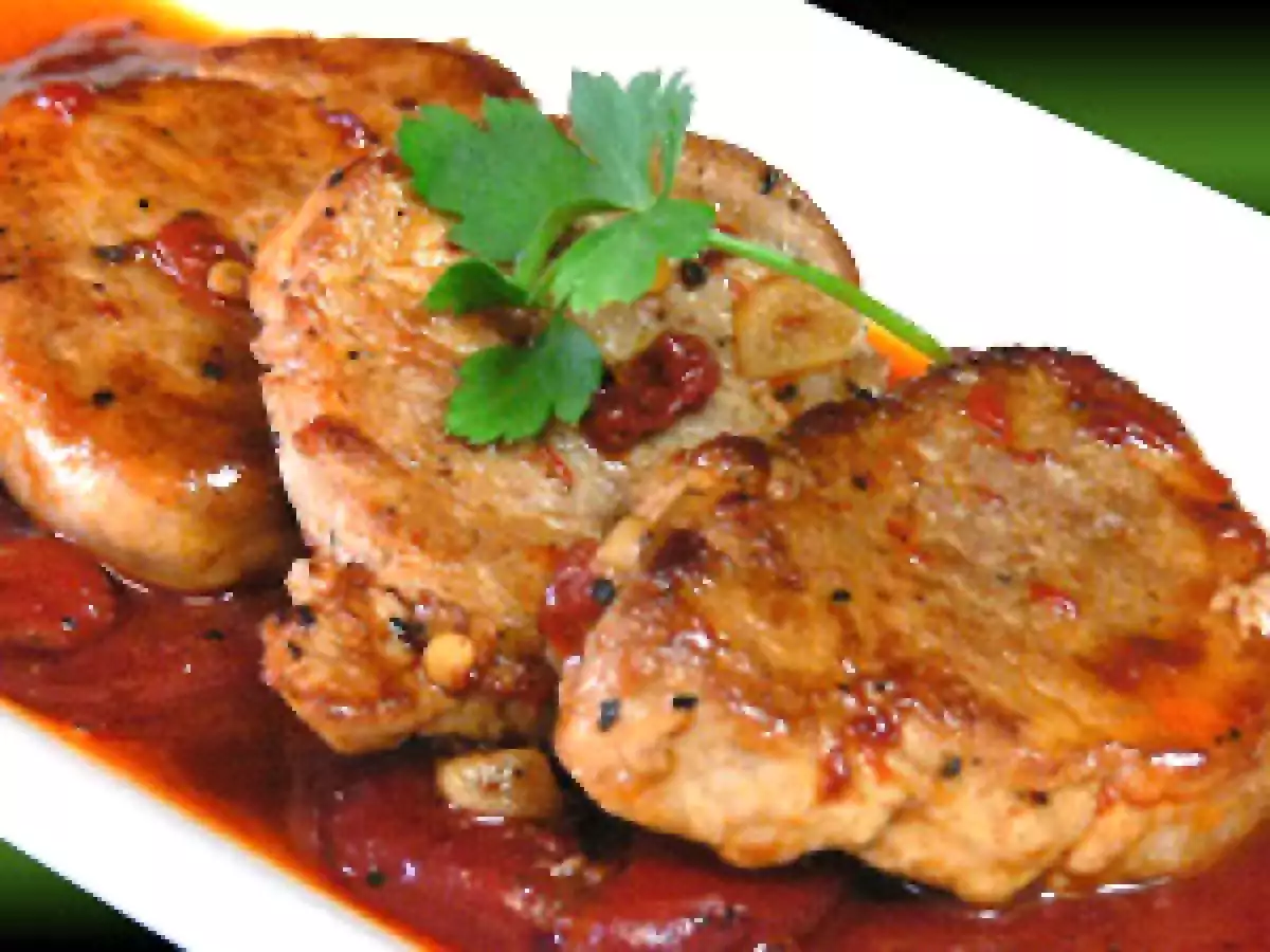 Solomillo de cerdo ibérico con piquillos