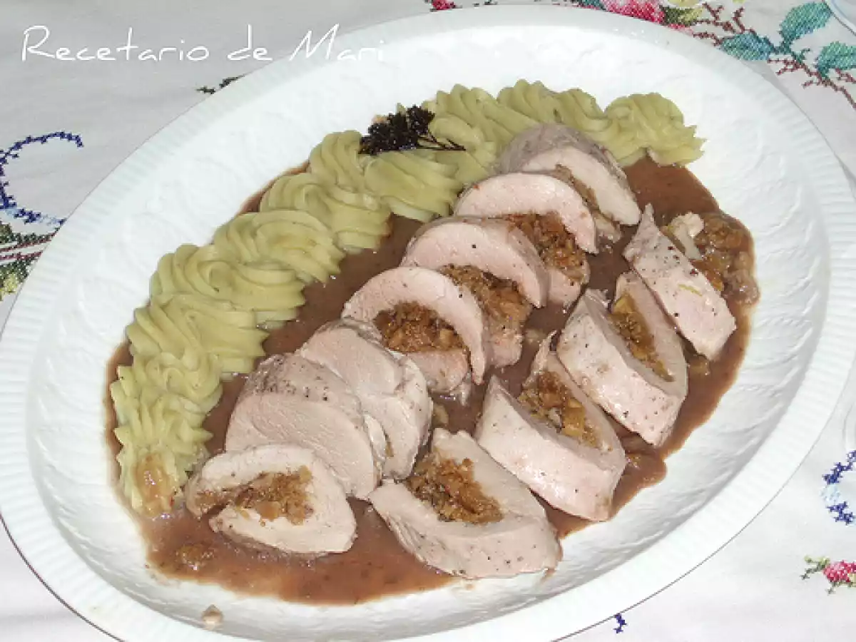 SOLOMILLO DE CERDO RELLENO DE HIGOS