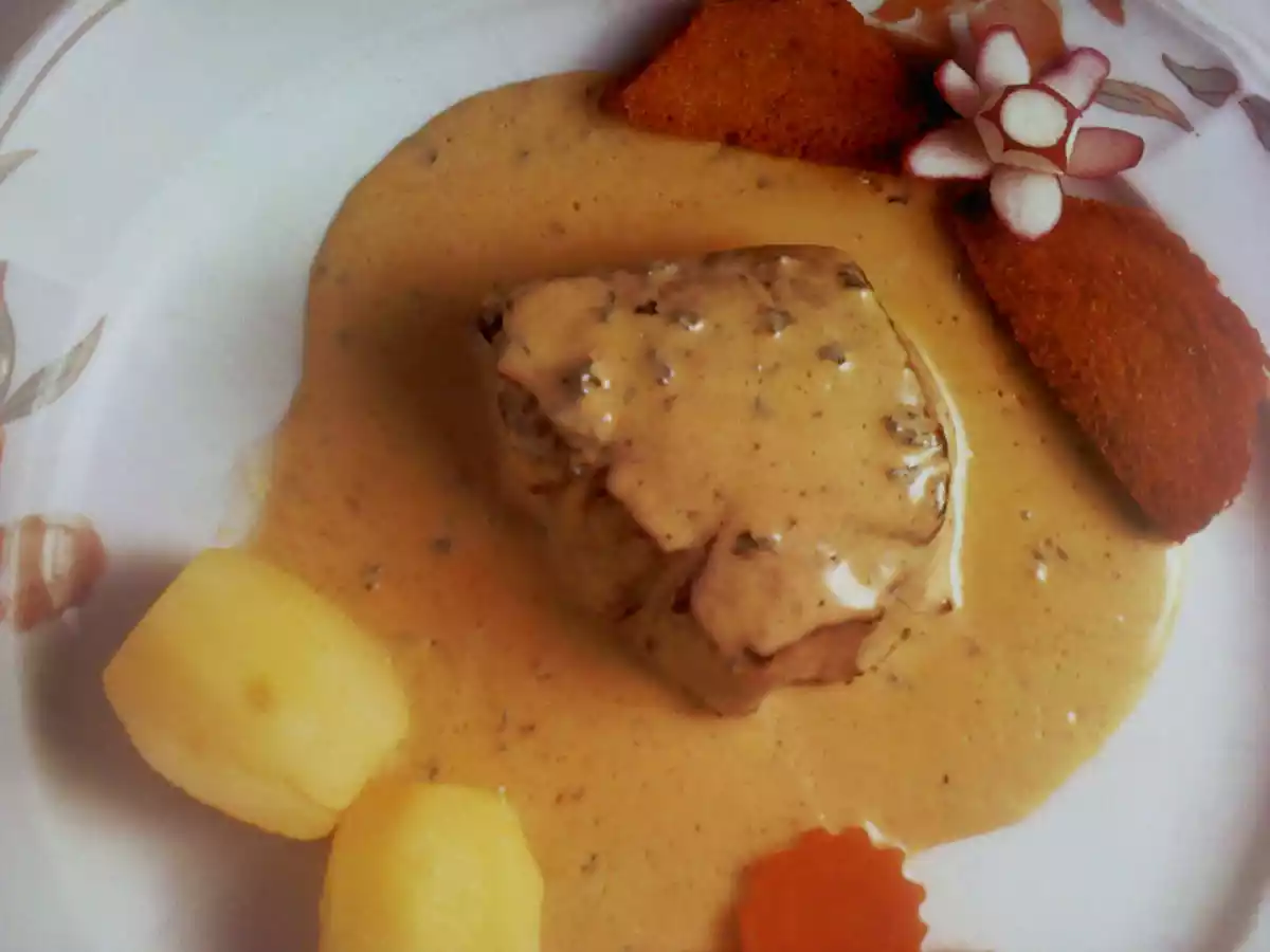 Solomillo en salsa de pimienta negra