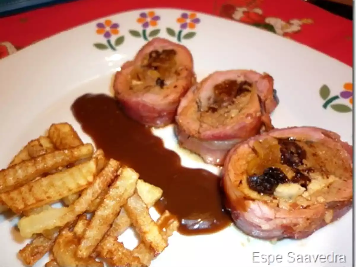 Solomillo relleno con frutos secos, con salsa al Pedro Ximenez
