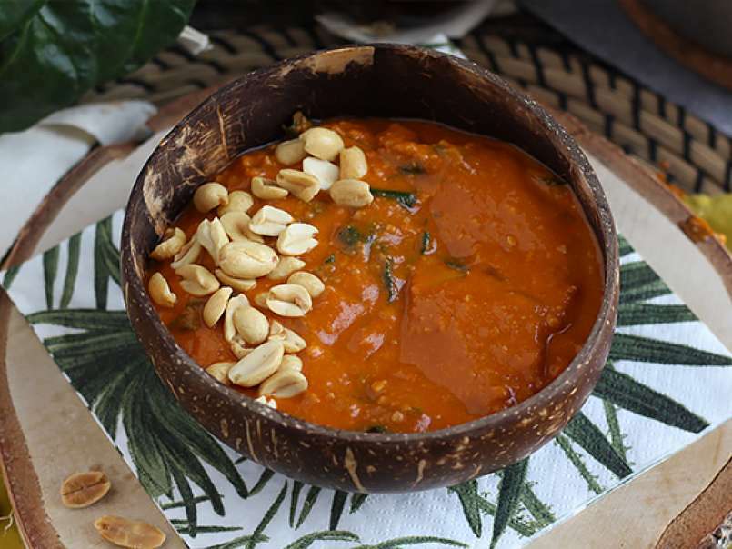 Sopa africana de cacahuetes, tomate y acelgas - African Peanut soup - foto 2