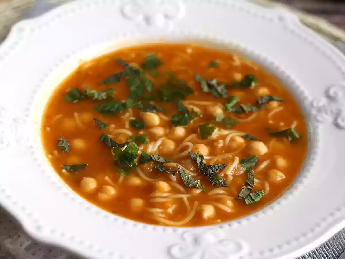 Sopa chorba vegana, ¡la sopa fragante y sabrosa por excelencia! - foto 4