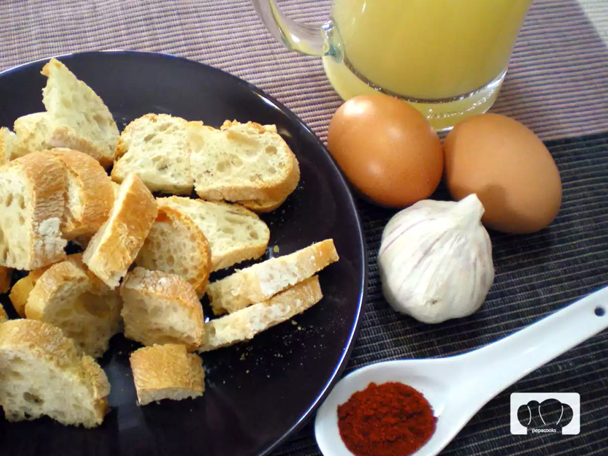 Sopa de ajo con caldo de verduras - foto 2