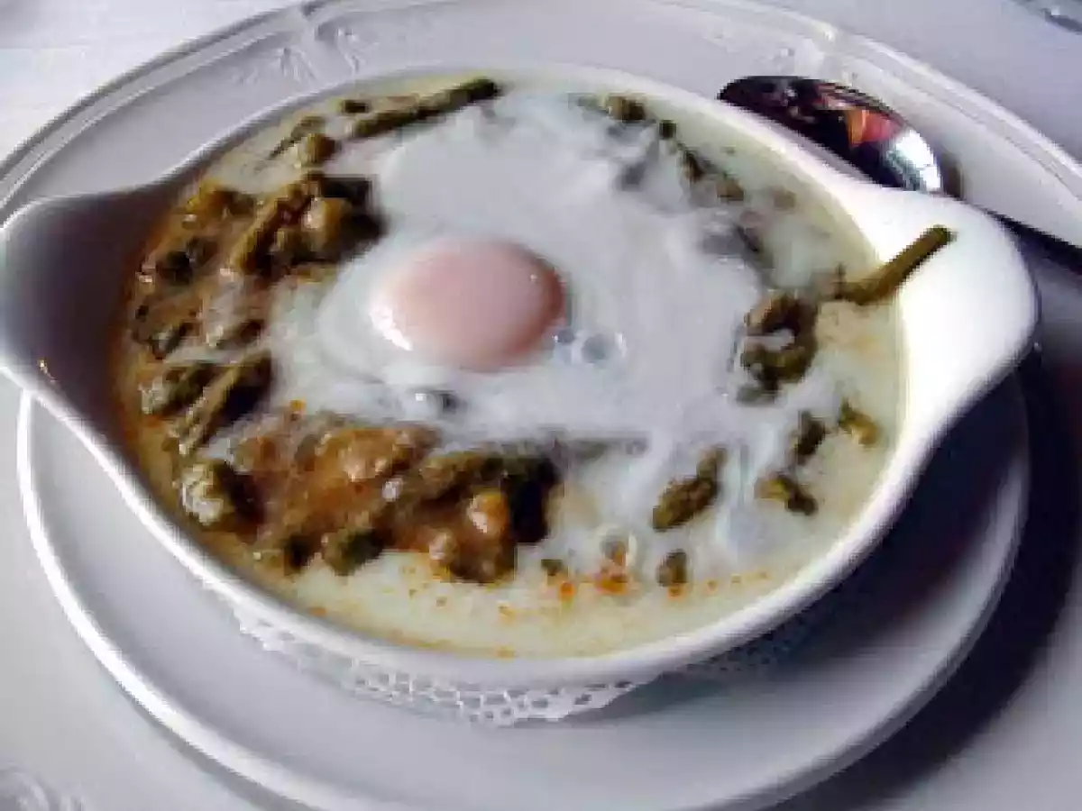 Sopa de esparragos trigueros