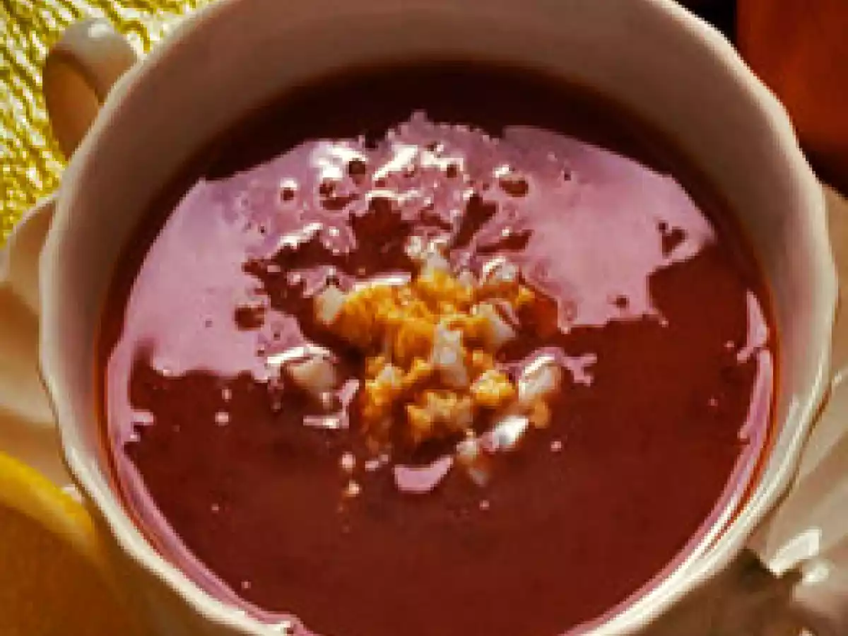 Sopa de frijoles panameña