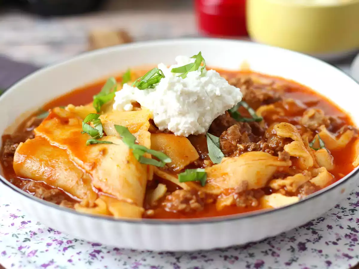 Sopa de lasaña con carne, ricotta y parmesano - foto 2