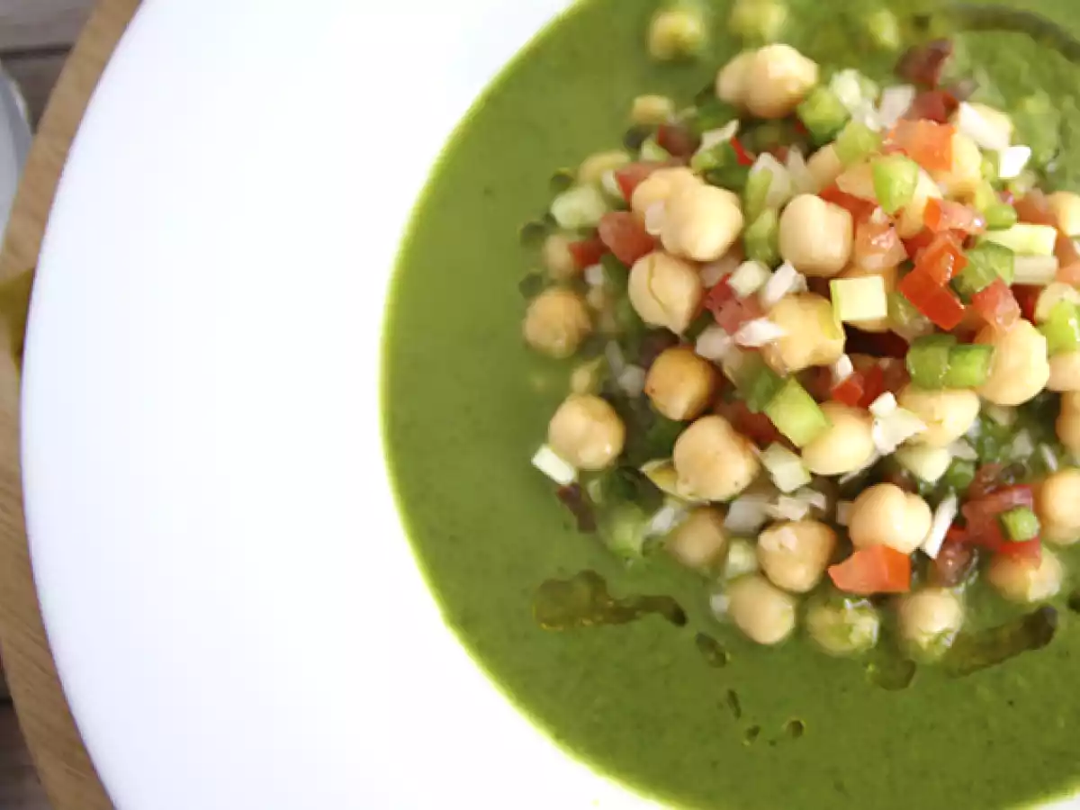 Sopa de lechuga y ensalada de garbanzos - foto 2