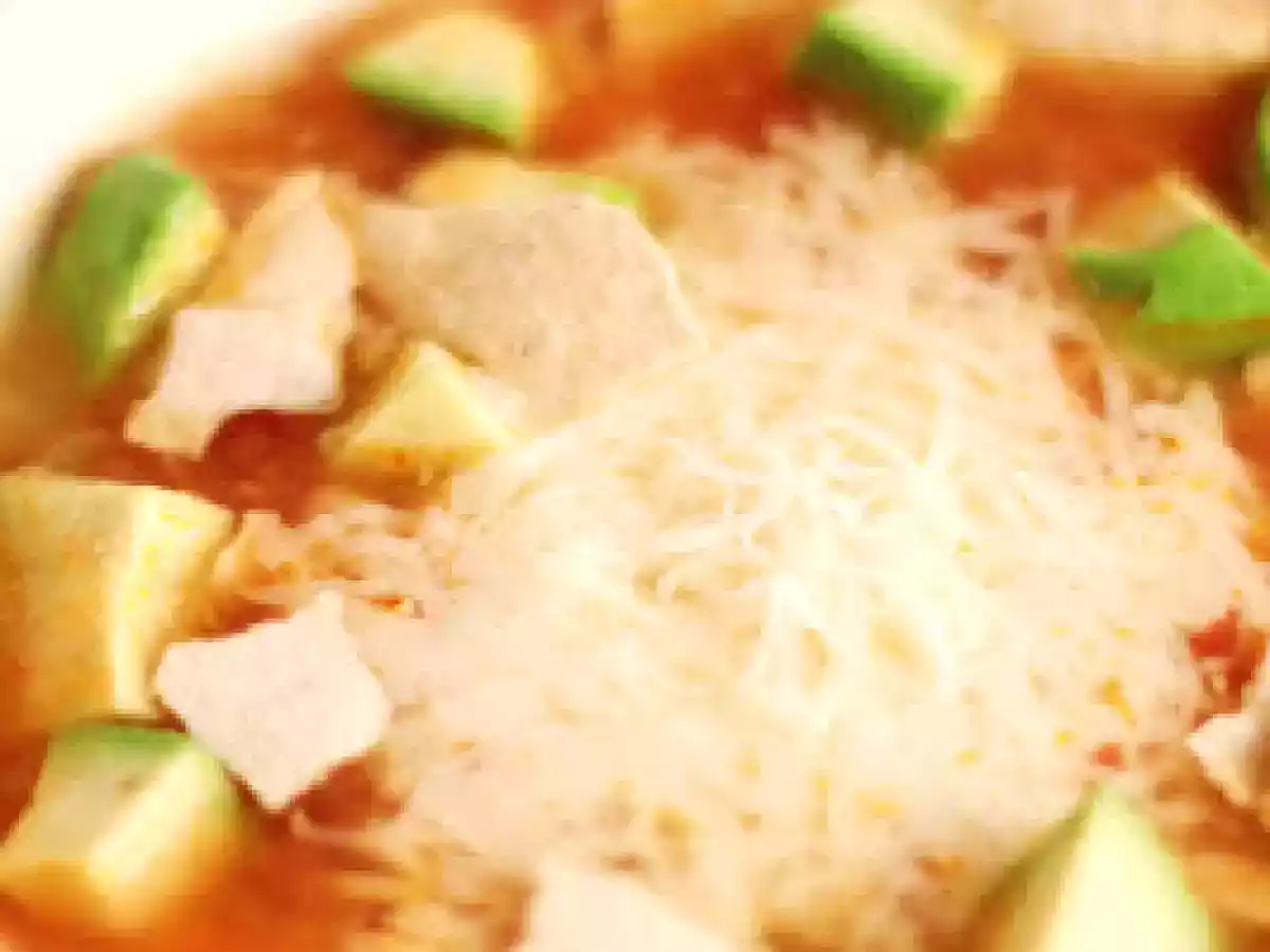 Sopa de tomate al chipotle con pollo (de 400 calorías) - foto 2