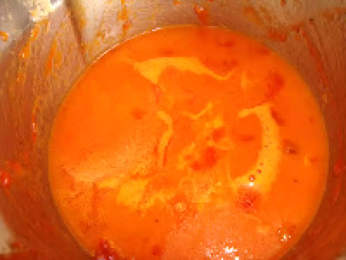 Sopa de tomate, un segundo contundente y un postre - foto 4