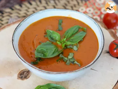 Sopa de tomate y albahaca - foto 2