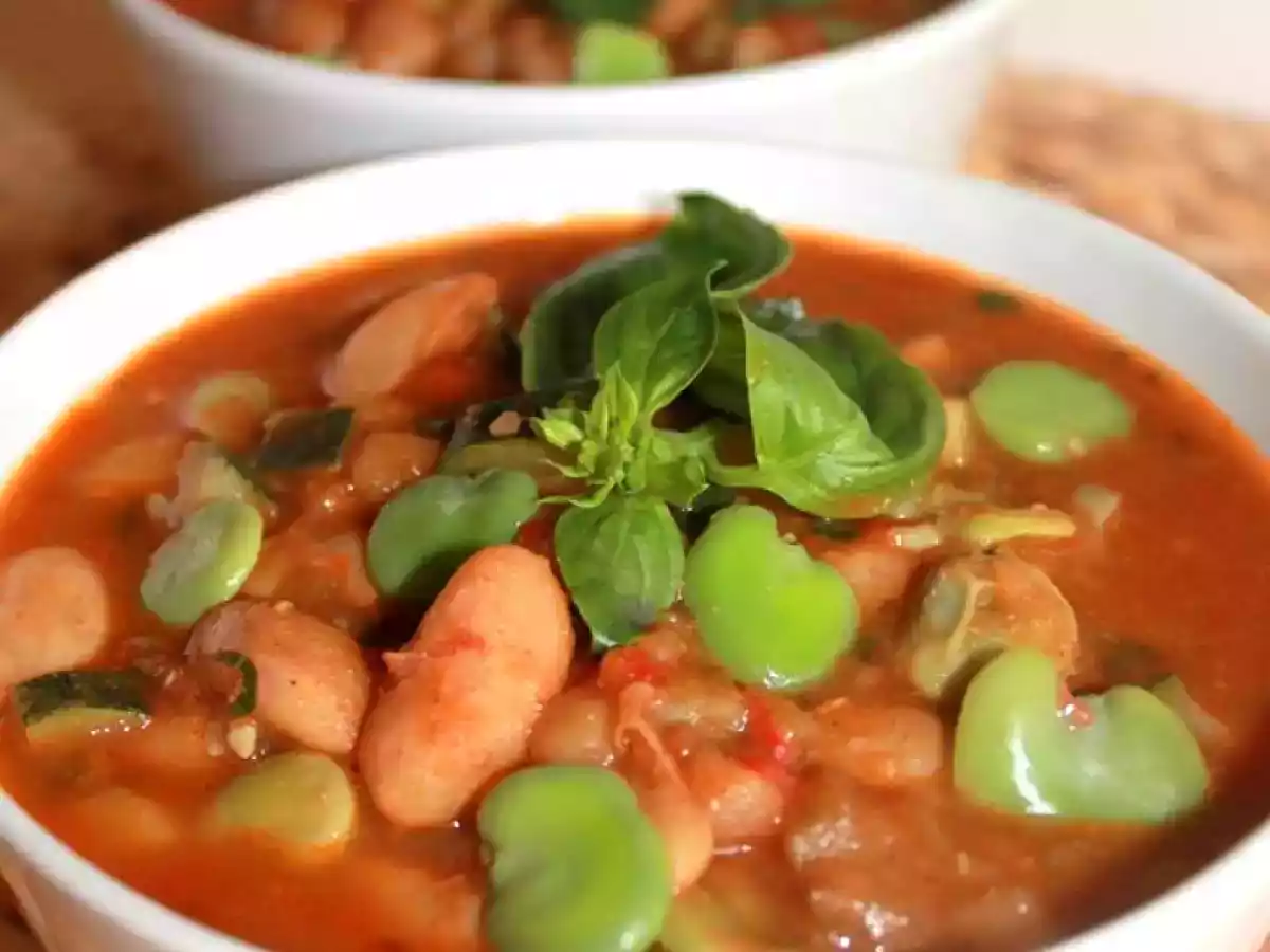 Sopa de verduras surtidas