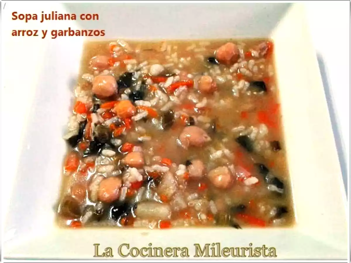 Sopa juliana con arroz y garbanzos (olla rápida)