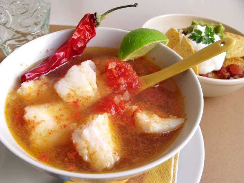 Sopa mexicana de pescado y tomate, foto 2