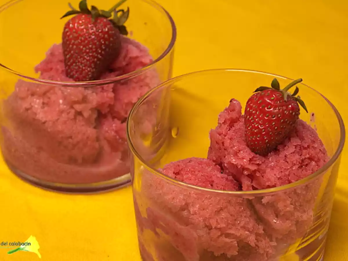 Sorbete de fresa y limoncello
