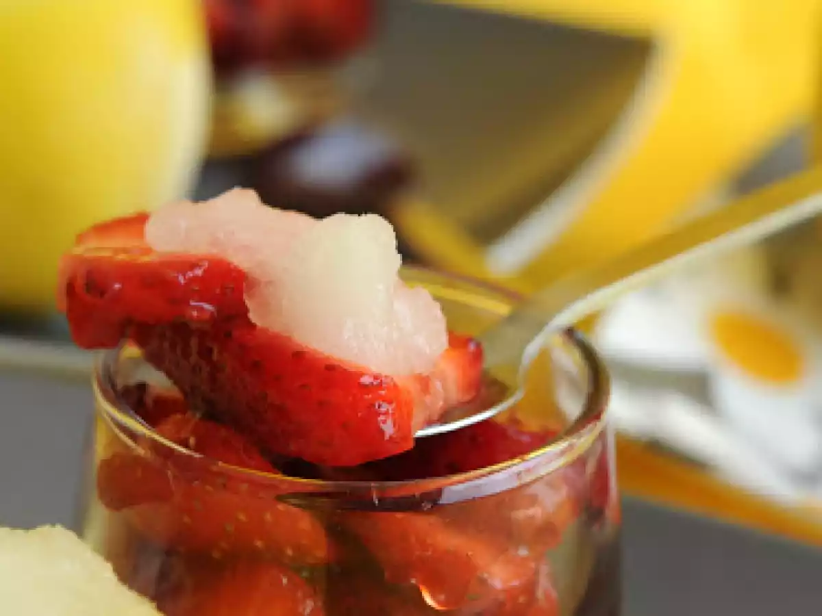 Sorbete de Limón y Frutillas, fresas - foto 3