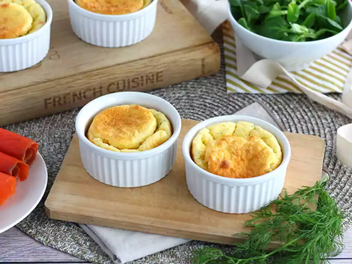 Soufflés de salmón ahumado y eneldo - foto 2