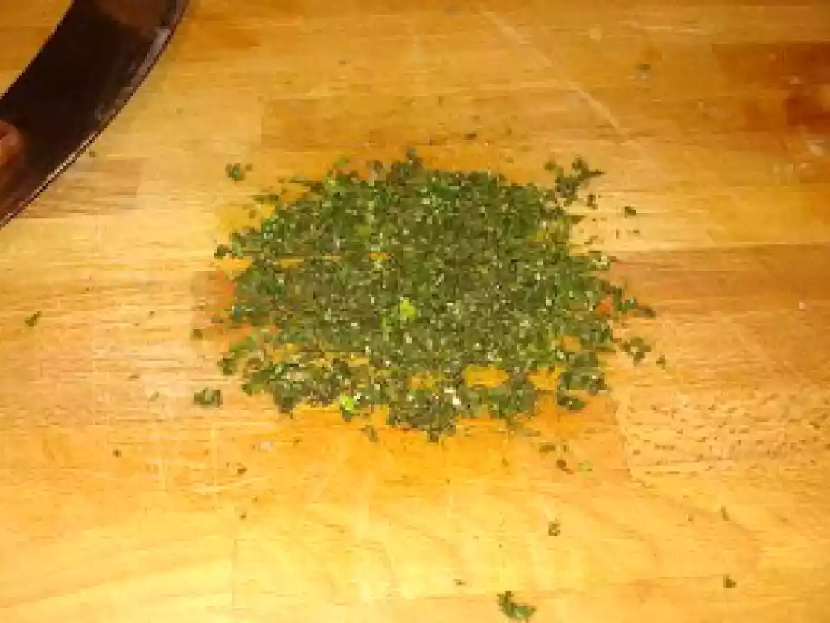 Spaghetti alle erbe aromatiche (Espaguetis a las hierbas aromáticas) - foto 3