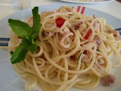 Spaghetti con calamares