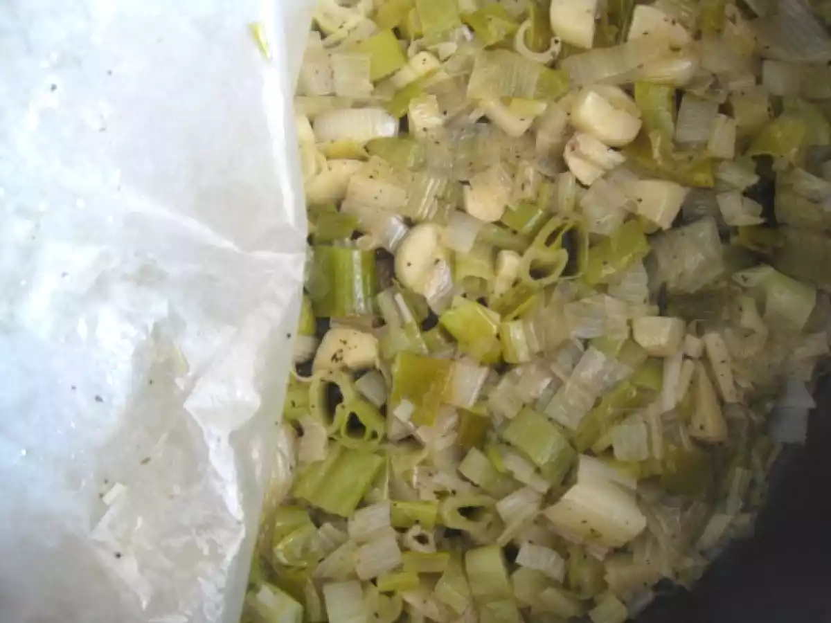 Spaghetti con puerro ancho, ajo, y crema - foto 2