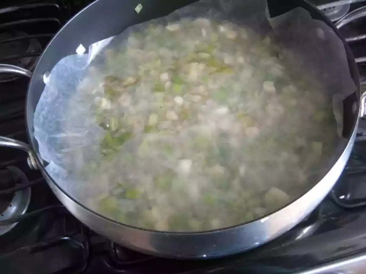 Spaghetti con puerro ancho, ajo, y crema - foto 3