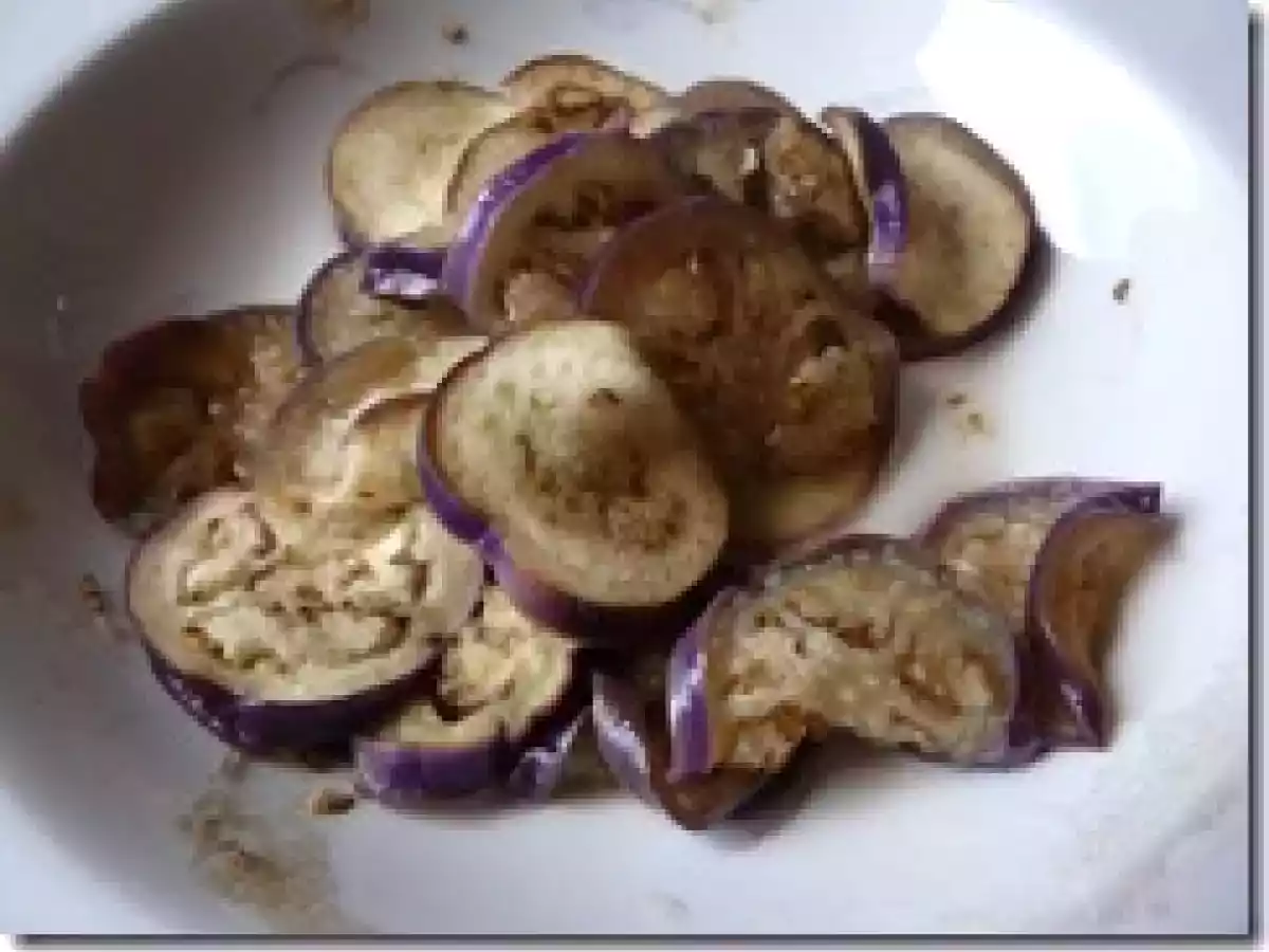 Spaguetti con berenjena y cebolla al oleo - foto 2