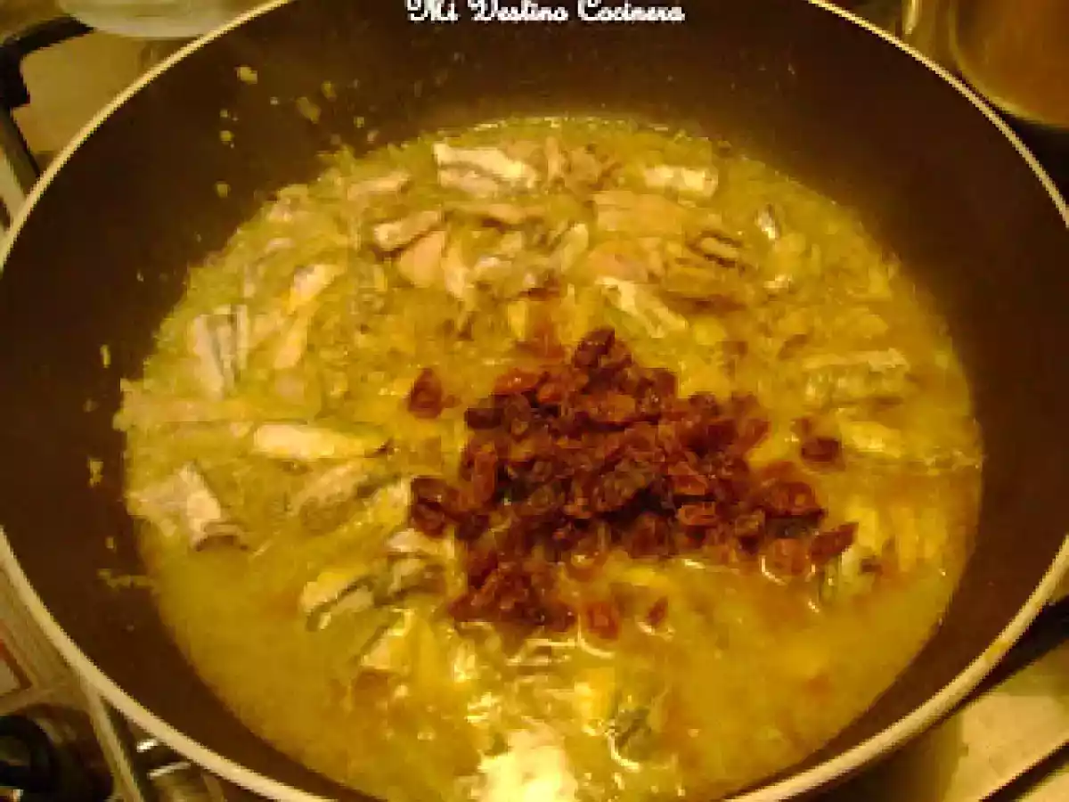 Spaguetti con Pescado Azul, pasas de uva y piñones en baño de azafràn e hinojos. - foto 8