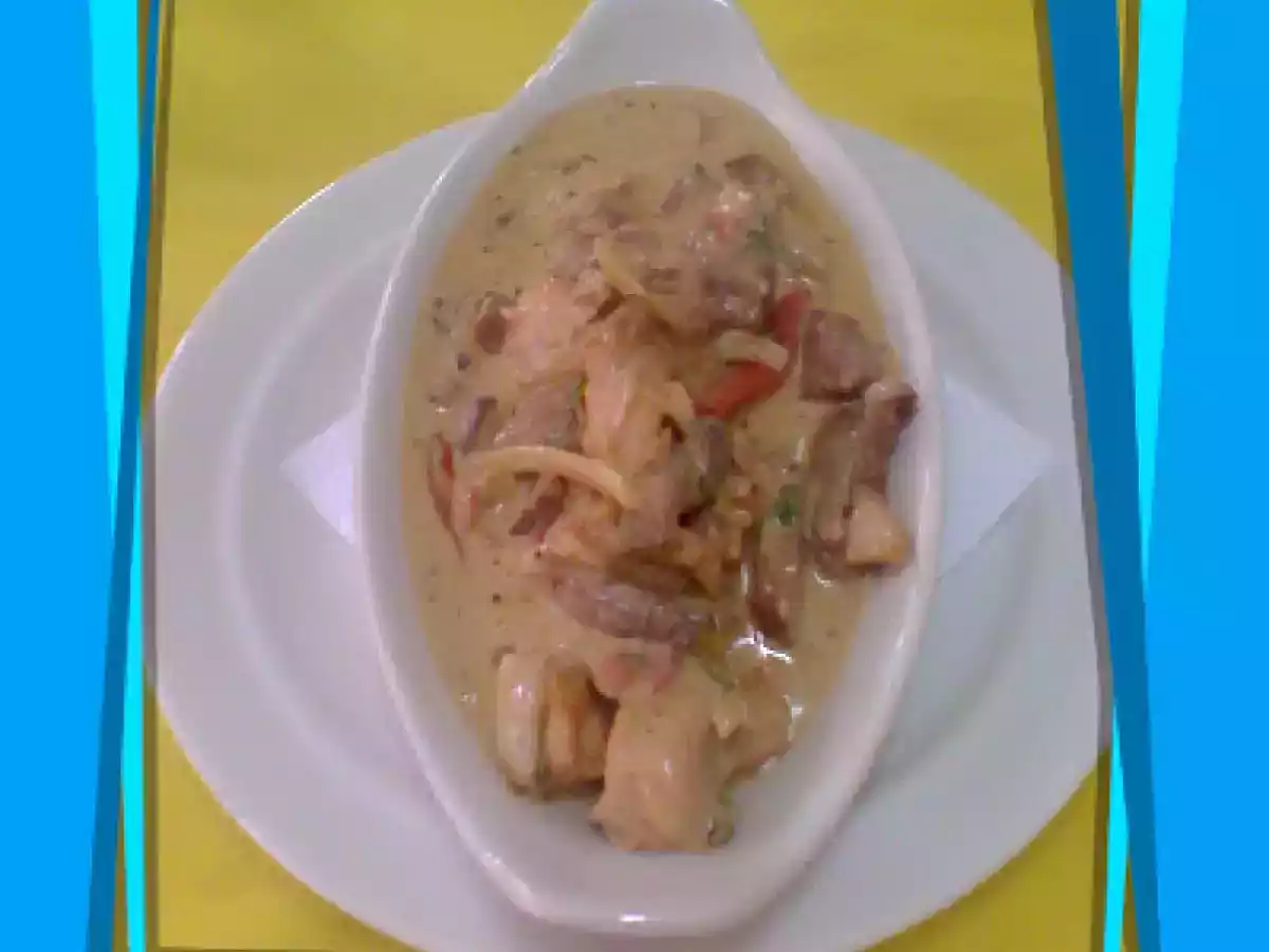 STROGONOFF DE CORDERO Y POLLO