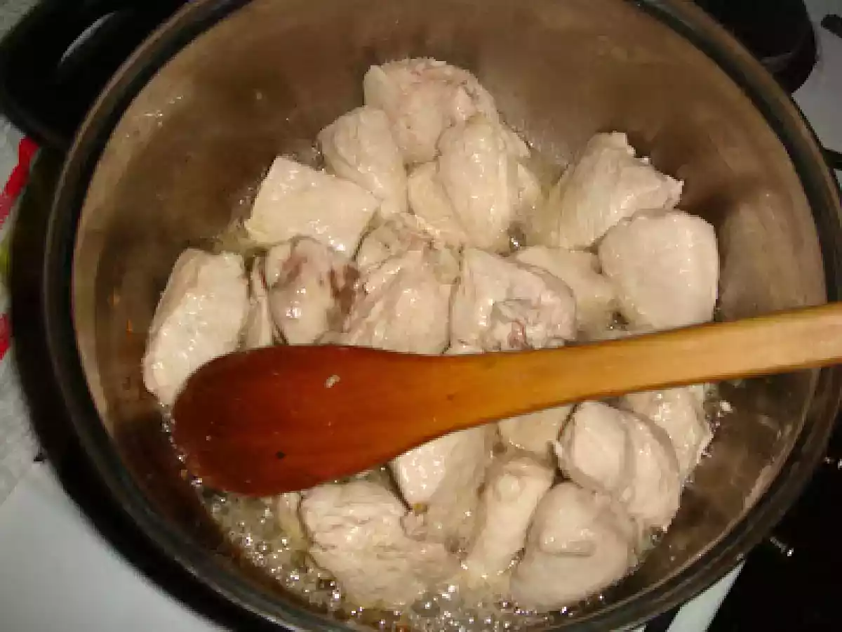 Strogonoff de pollo con arroz - foto 4