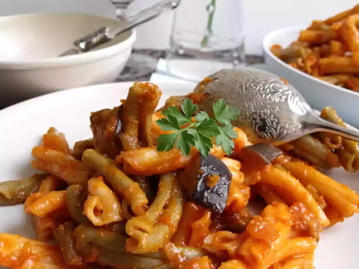 Strozzapreti con salsa de berenjena - foto 4