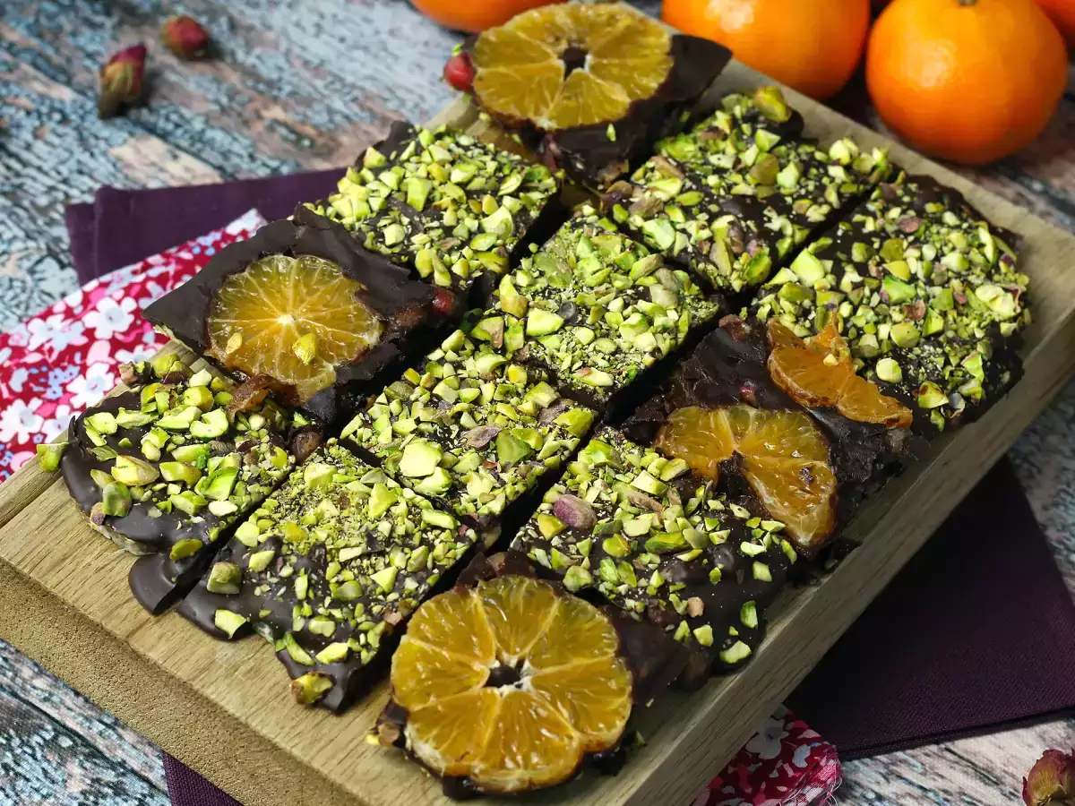 Tableta de chocolate con pistacho y mandarina, ¡el dulce perfecto para el invierno!