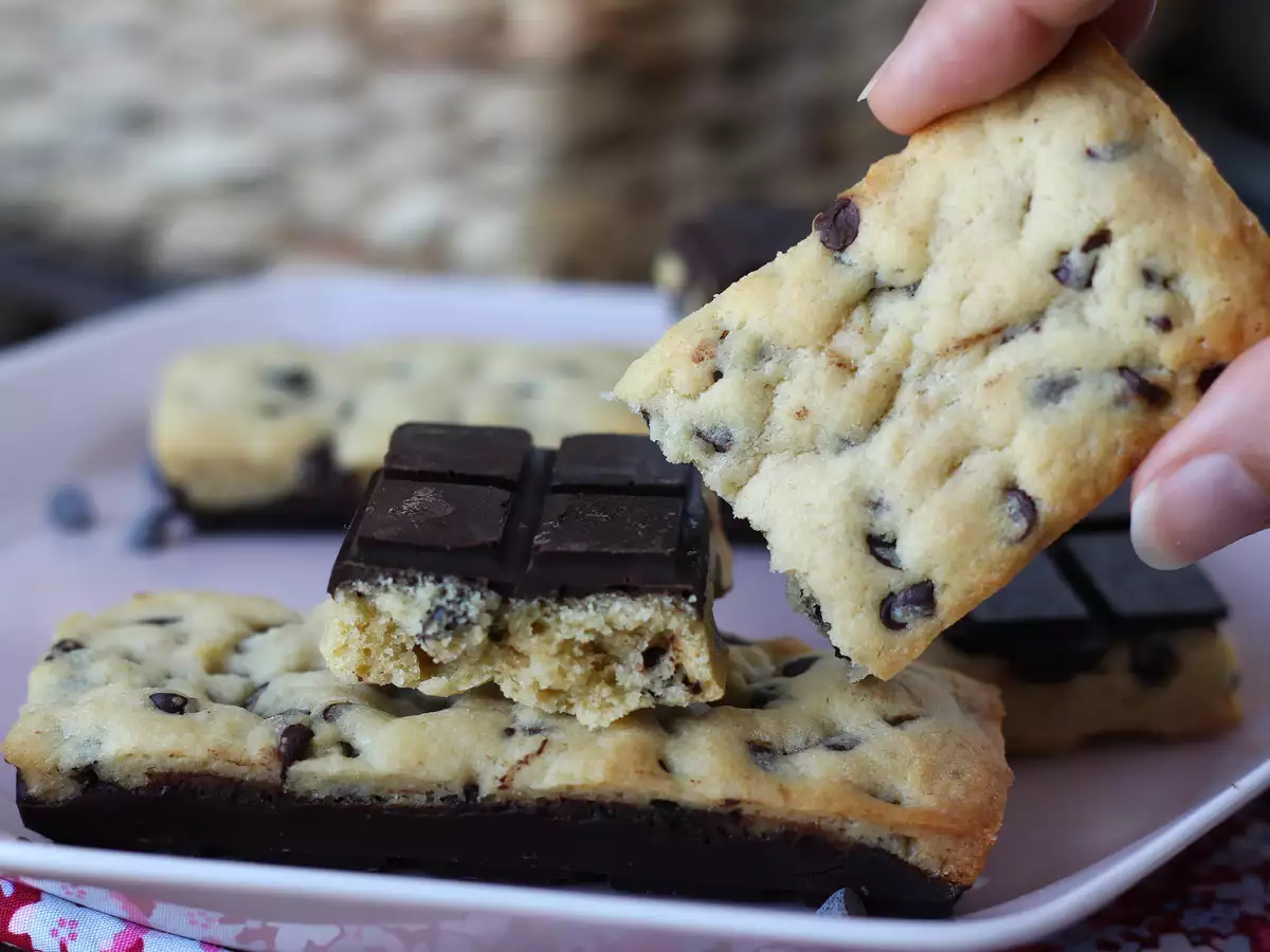 Tabletas de cookie con chocolate, tiernas y crujientes a la vez - foto 4