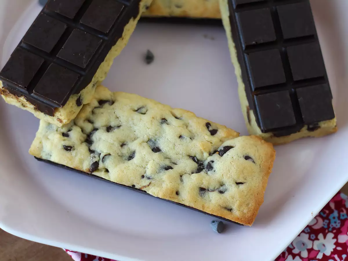 Tabletas de cookie con chocolate, tiernas y crujientes a la vez - foto 7