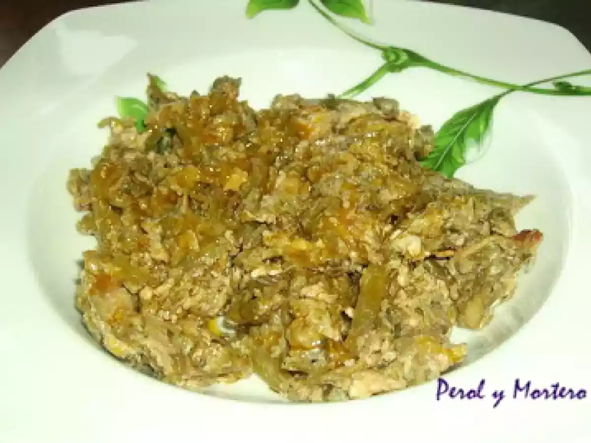 Tagarninas Revueltas Con Huevos Y Chorizo