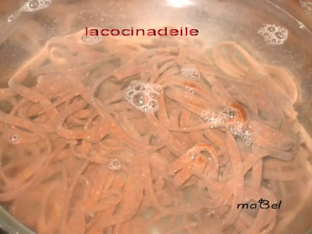 Tagliatelle al chocolate con queso de cabra - foto 2